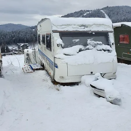 Campsite Трейлер *